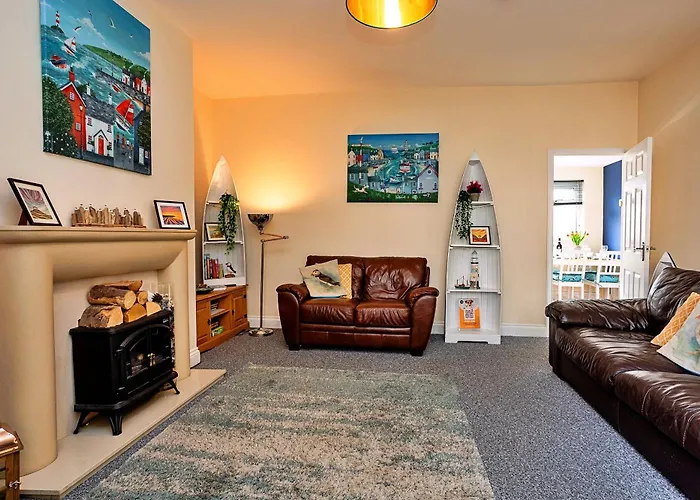 Finest Retreats - Byron Street